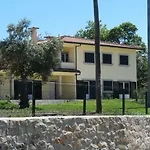 Casa Oliveiras Beiral do Lima