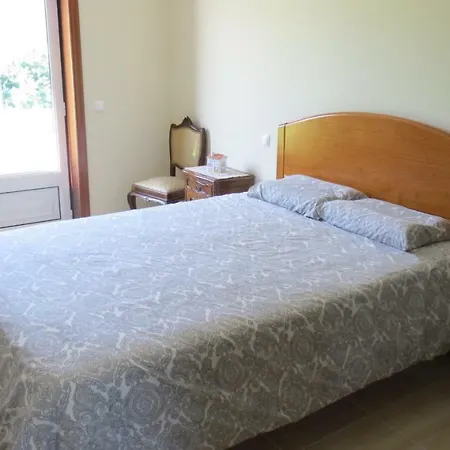 Casa Oliveiras Beiral do Lima