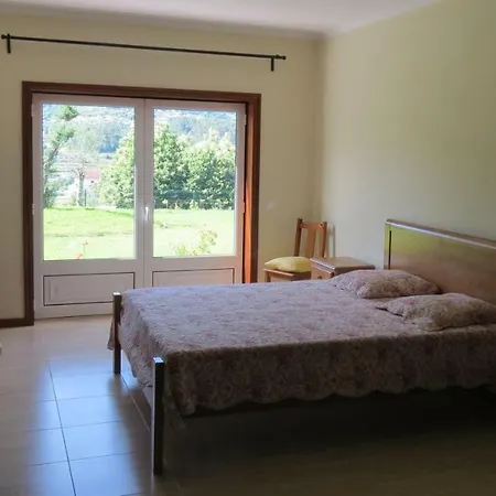 Gospodarstwo wiejskie Casa Oliveiras Beiral do Lima