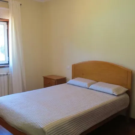 Casa Oliveiras Beiral do Lima