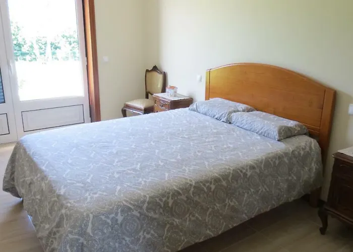 Casa Oliveiras Beiral do Lima