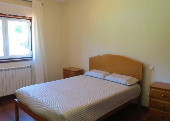 Casa Oliveiras Beiral do Lima